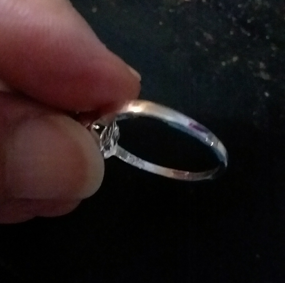 Ring - Picture 5 of 5